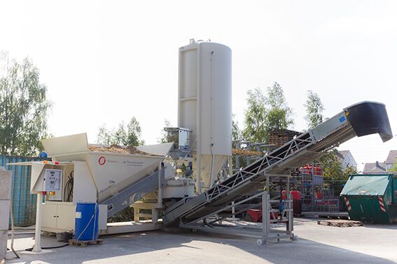 Betontankstelle in Ratingen: Fertigbeton für Selbstabholer
